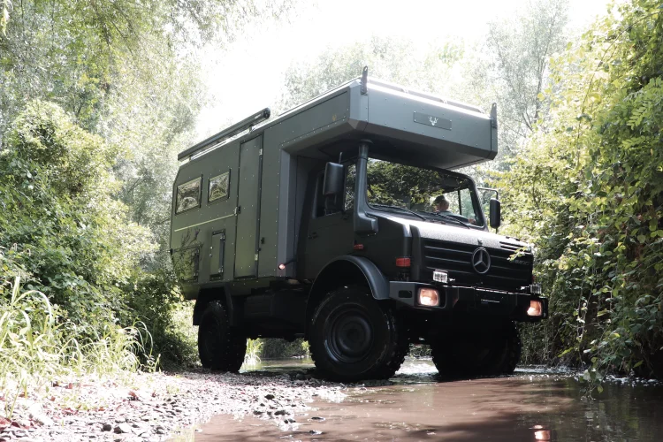Crawler OTAG 385 on a Unimog