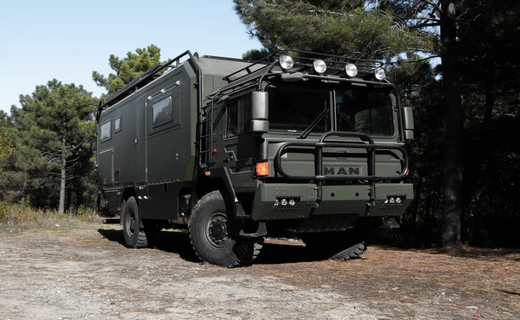 Crawler OTAG 620 on a MAN truck